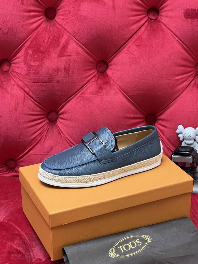 Exclusive Real Shot Top Version 26Sstods This Todds loafer is made of fine sheep
