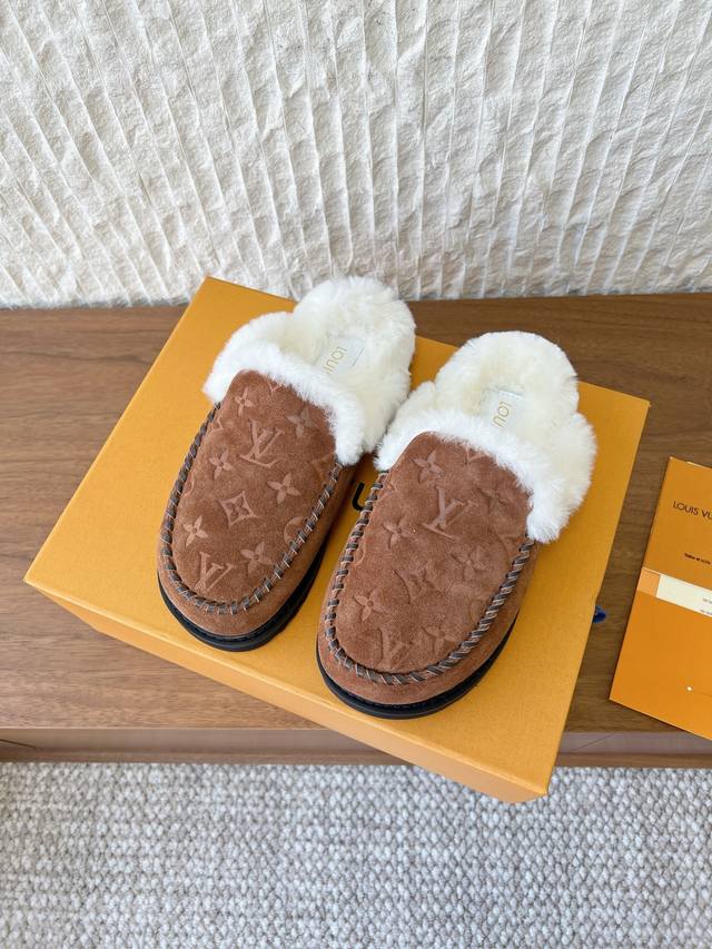 G530 Louis Vuitton 2025 Spring/Summer New LV Winter Ski Collection Monogram Snow