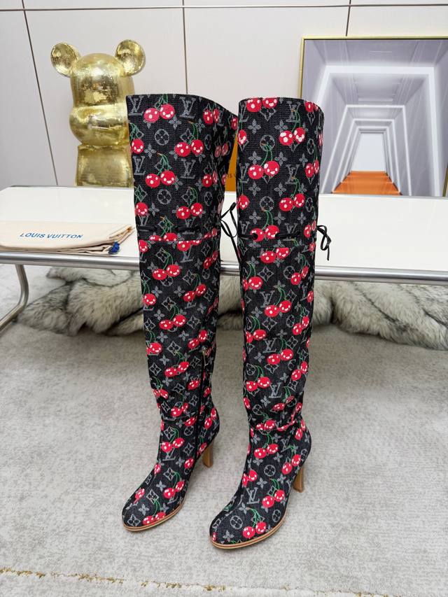 Louis Vuitton Cherry Series Women's Over-the-Knee Boots. Rubber Sole: Leather S