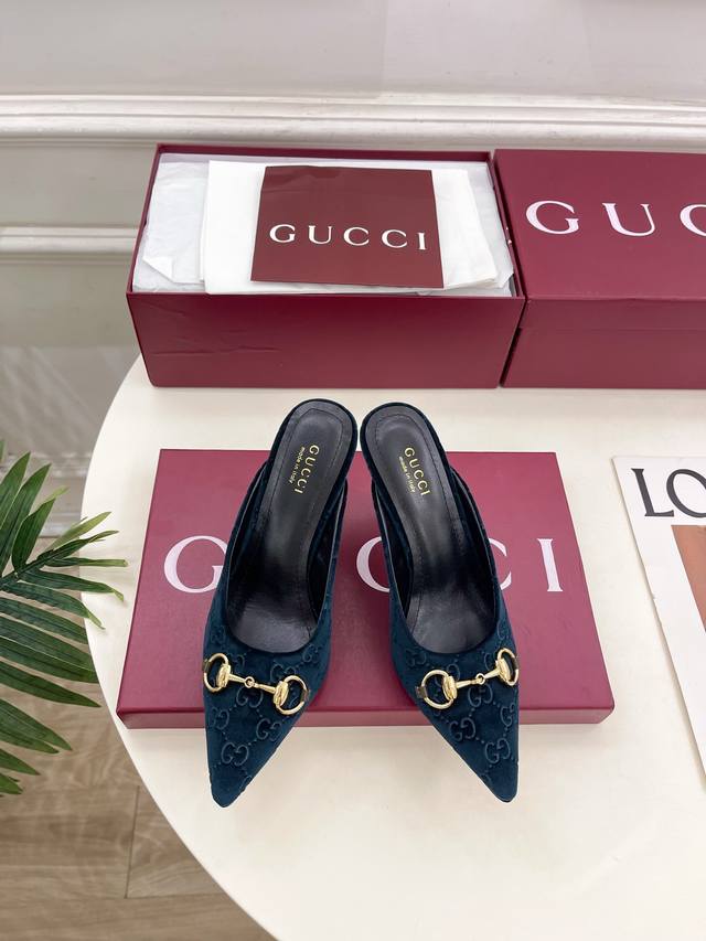 Gucci 2025 Fall/Winter New Arrival: Classic Horsebit Pointed-Toe High-Heeled Mul