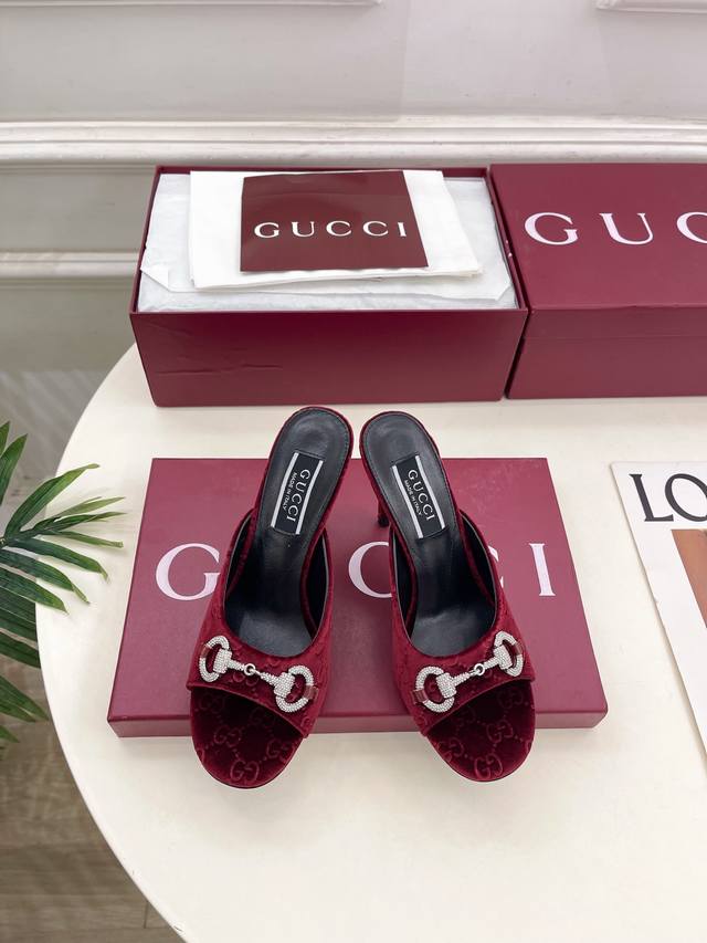 Gucci 25 Gucci's main series is finally here! A highly anticipated item! A new d