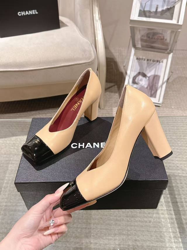 20252117-1 Mary Jane original design, half-moon square toe upper; imported sheep