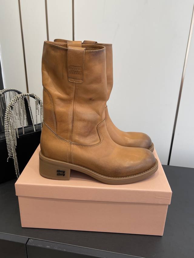 Miu Miu Fall/Winter Runway Western Series, Retro Distressed Slouch Boots, Motor