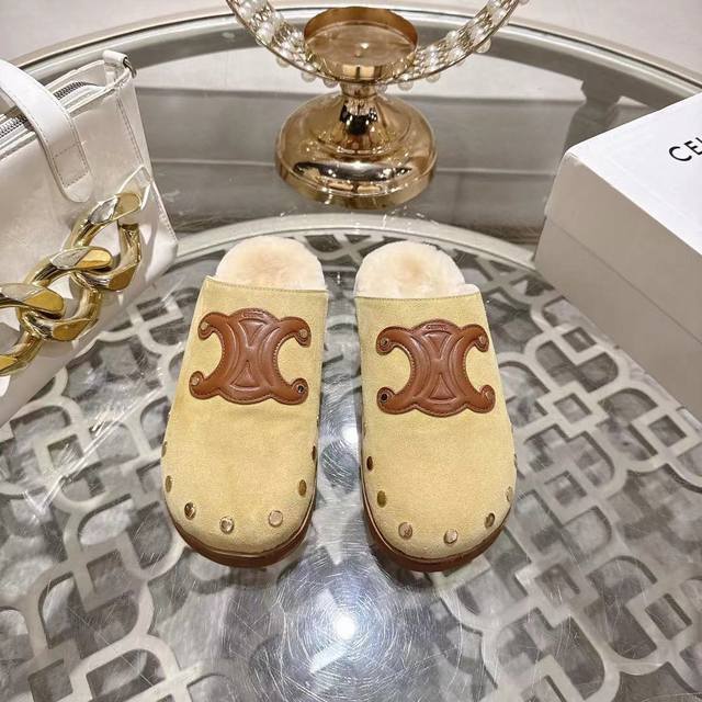 Celin*Celin 25Ss New Mule Slippers This season's Celine has made me fall in love