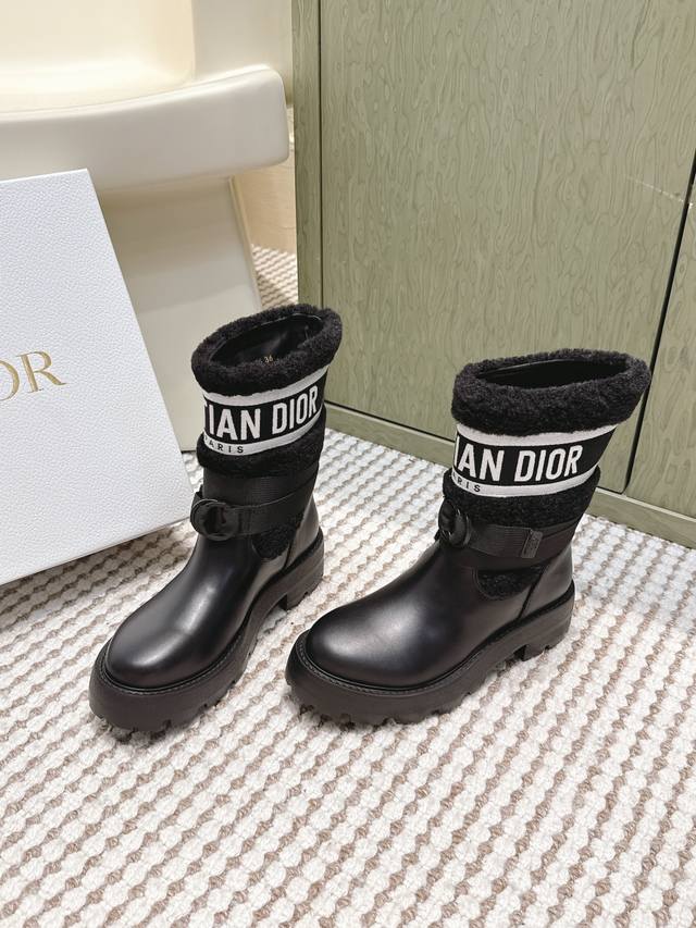 Retail-grade Dior 2026 New D-Major Boots, Sock Boots These D-Major boots are eye
