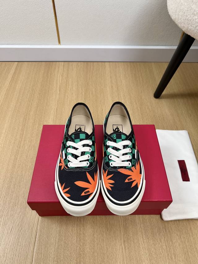 Couple Style Valentino X Vans Collaboration 2025 Valentino 2025 Early Autumn Ne