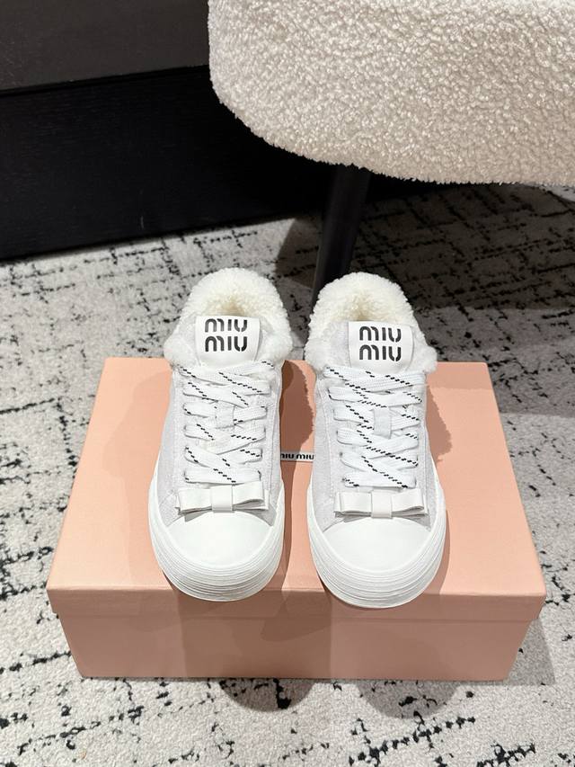 Sheepskin Lined with Wool Lining Miumiu 25 Autumn/Winter New White Sneakers Woo