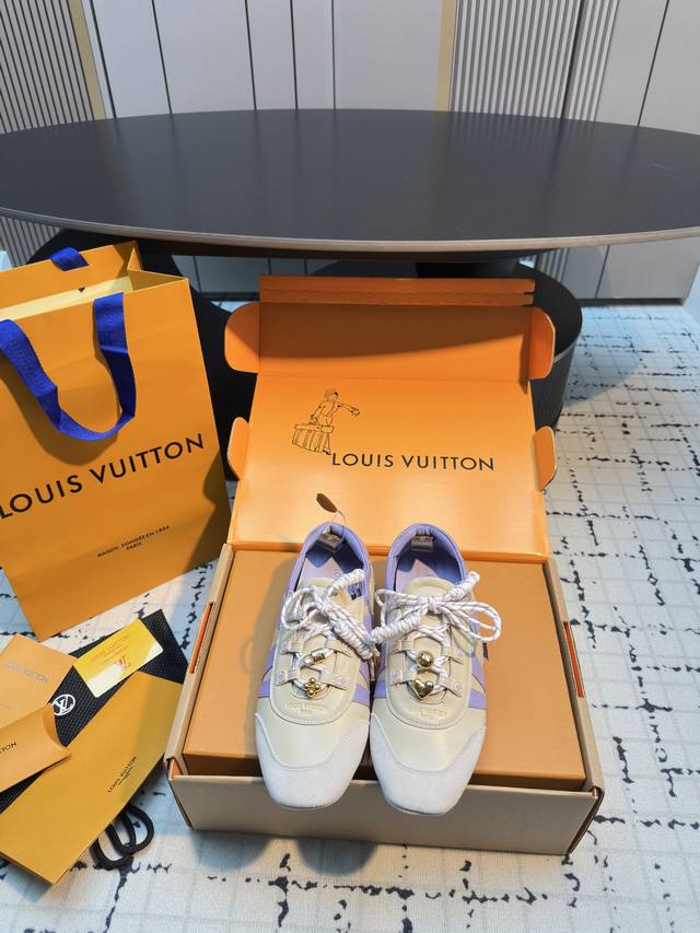 LV Louis Vuitton brand new thin-soled ballet training shoes Import quality~ No p