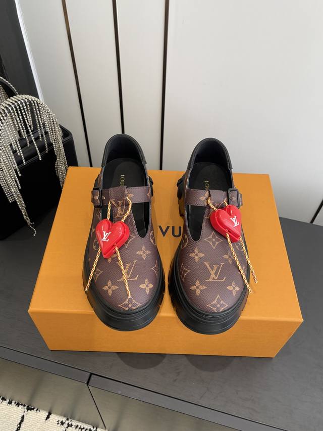 Accessories 60 Louis Vuotton 25Ss New Platform Mary Jane Loafers These loafers