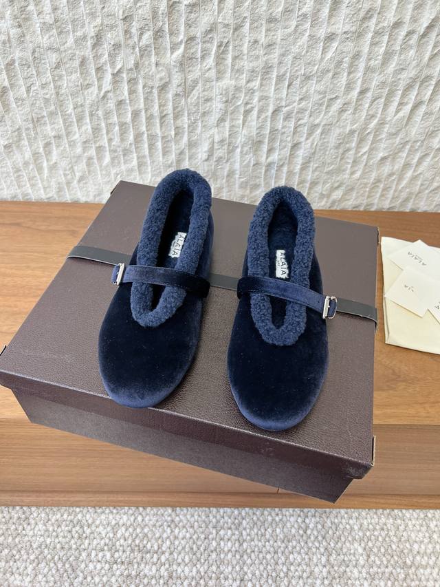 G101 Alaia 25Ss Autumn/Winter New Round Toe Flat Muzzle Mary Jane Ballet Flats T