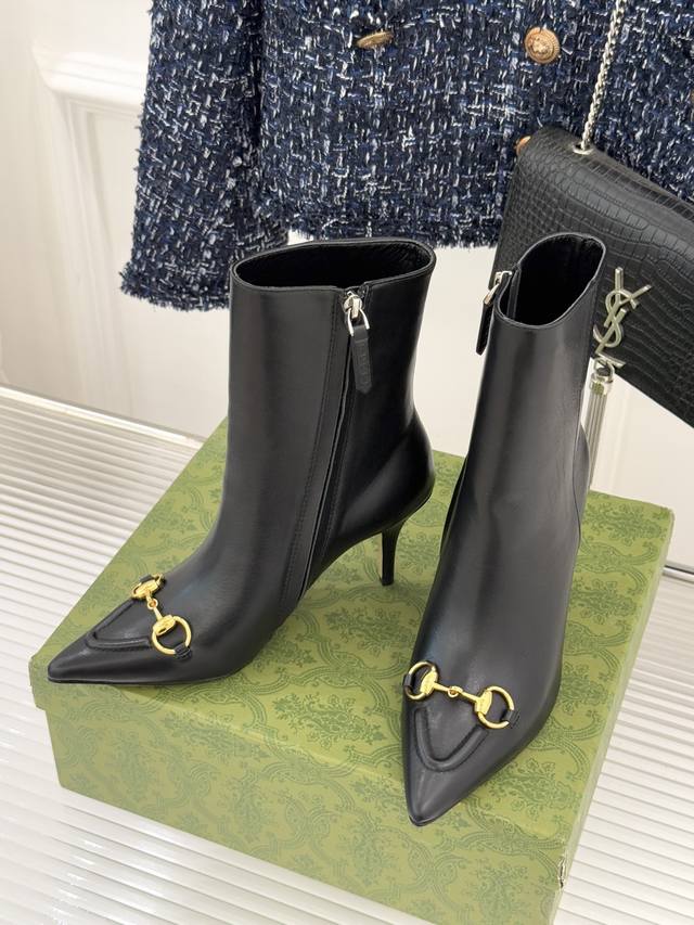 Fabric and Leather Gucci 25Wf New Horsebit Pointed Toe Side Zipper High-Heeled