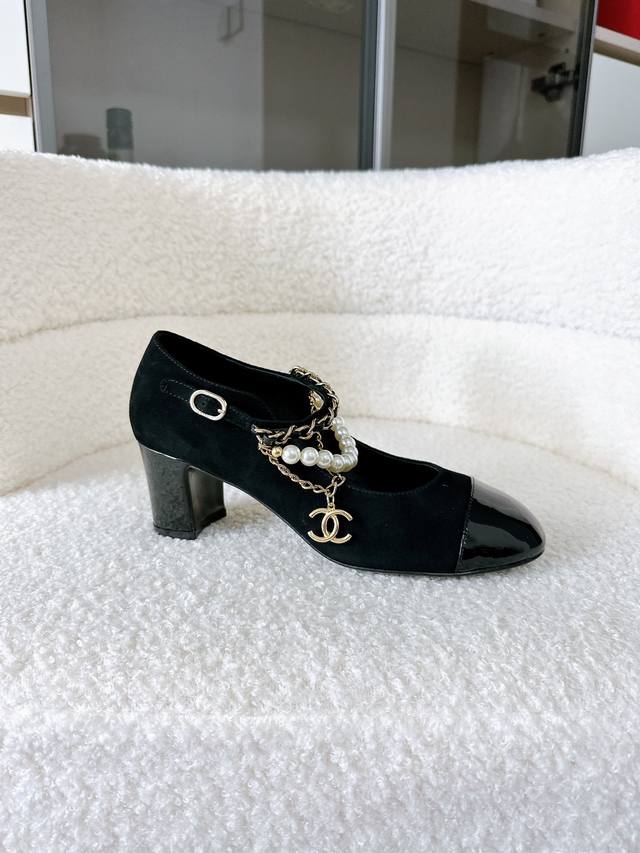 Factory direct price (retailer grade) Flat and high heels +10 Chanel 26 A Lates