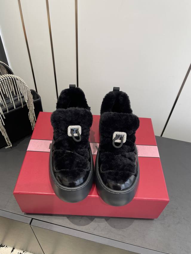 Roger Vivier Rv 25Ss New Thick-Soled Snow Boots The Italian craftsmanship-sculp