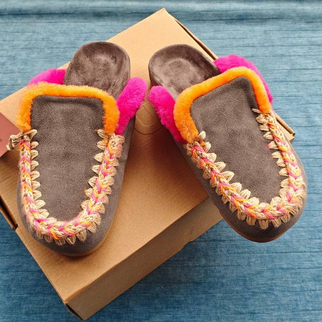Mou Wool Slippers Autumn/Winter New Arrival Original appearance, pure hand-croch