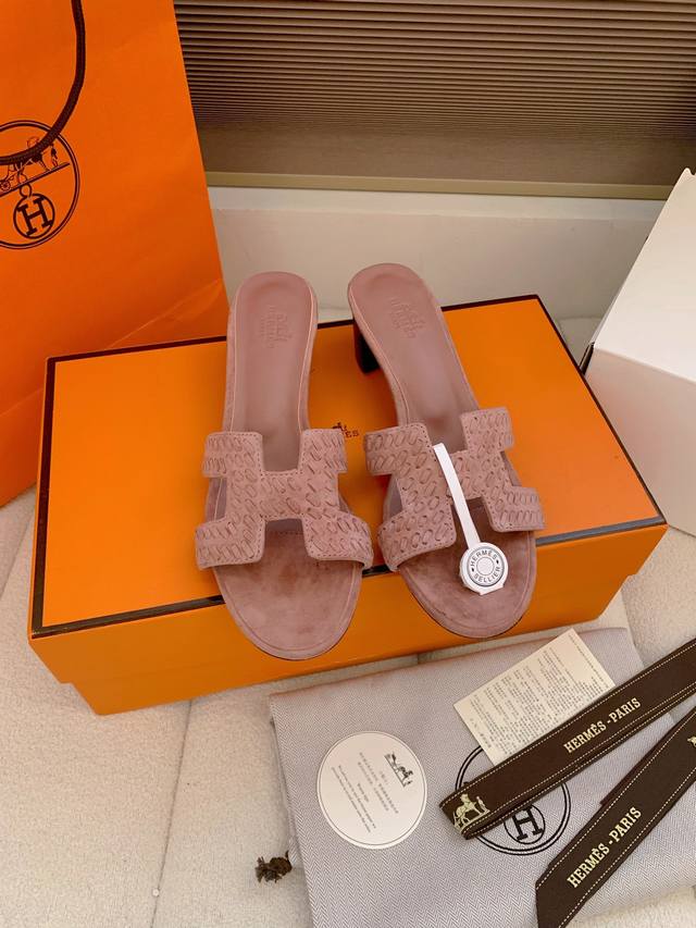 Factory Price p, Top Quality Airplane Box Plus 10 Hermes Santorini Sandals Wove