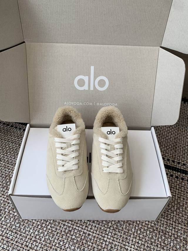Alo 25Ss New Casual Sports Shoes, German Training Shoes, Wool Lining. Super vers