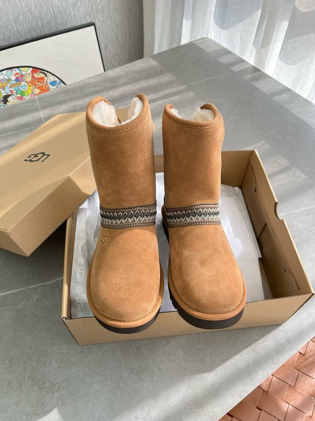 Ugg Snow Boots Autumn/Winter New Classic Ankle Boots Crescent Series! Retro Styl