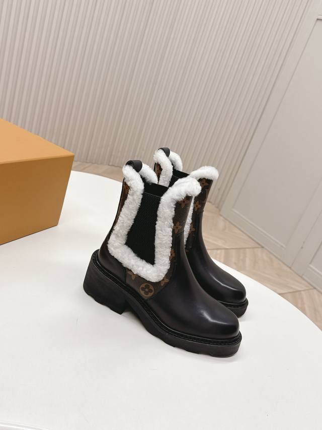 LV 25Ss New Autumn/Winter Martin Boots, Short Boots, Versatile Slim Fit, 3D and