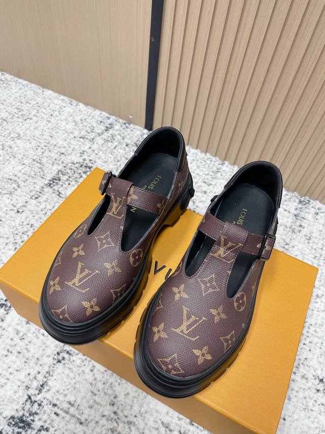 Top Version: Louis Vuitton Ss25 LV New Platform Loafers Simple yet retro, incred