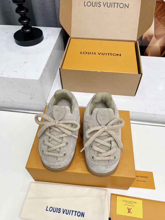 Lv x Nigo collaboration: Adorably ugly sneakers! Many online celebrities and sta