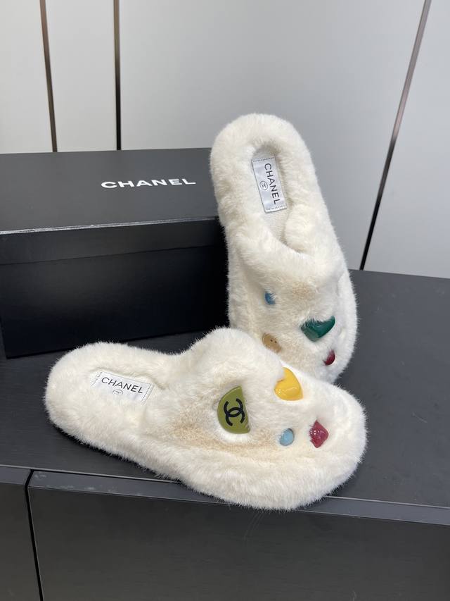 Classic All-Season Double C Furry Slippers. Soft and fluffy fur, comfortable an