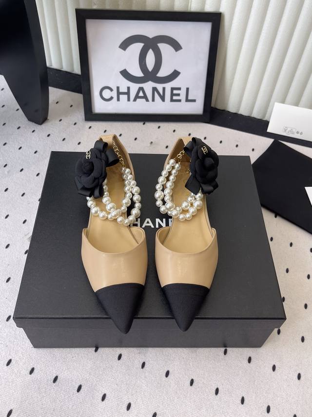 High-quality Chanel pearl sandals, perfectly blending classic elegance with mod