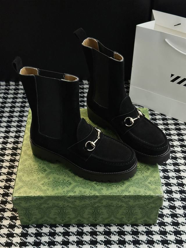 25Ss Autumn/Winter New Gucci Horsebit Ankle Boots, 7-inch. A fresh interpretatio