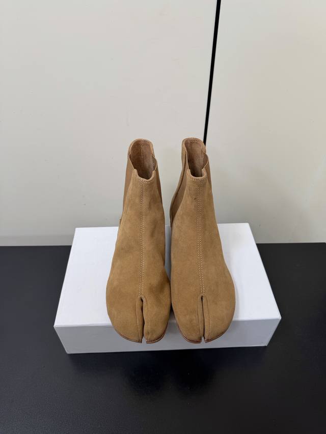 Retro Washed Horsehide Tabi Split-Toe Chelsea Boots Genuine heavy washing proce