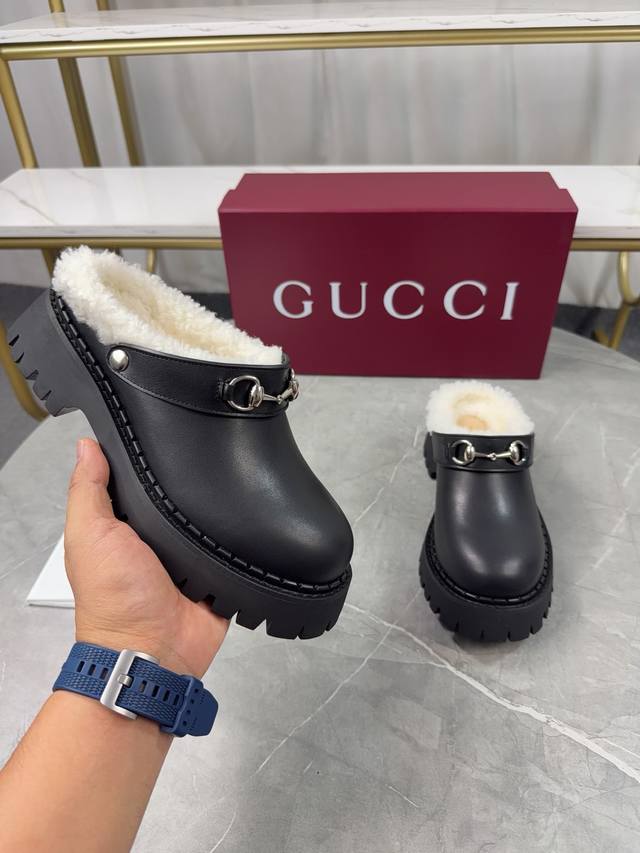 Gucci 2025 New Arrival, Double GG Groove Thick-Soled Loafers. 1:1 replica of the