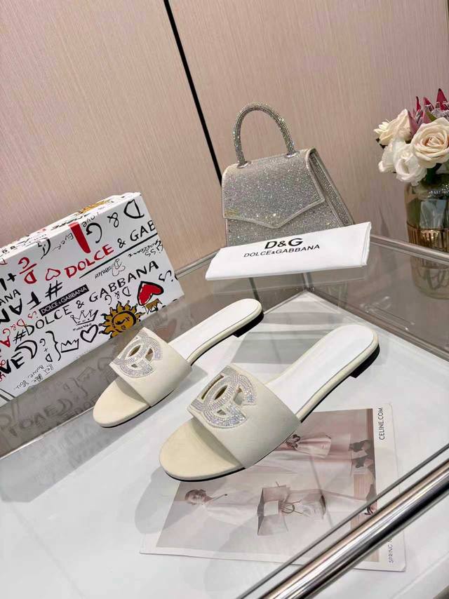 New Dolce & Gabbana model, sizes 35-43, rubber sole, leather sole DDD