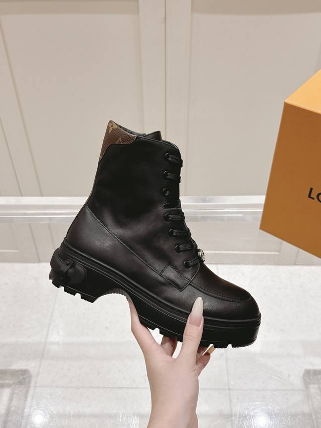 Lv 25Ss Autumn/Winter Round Toe Ankle Boots