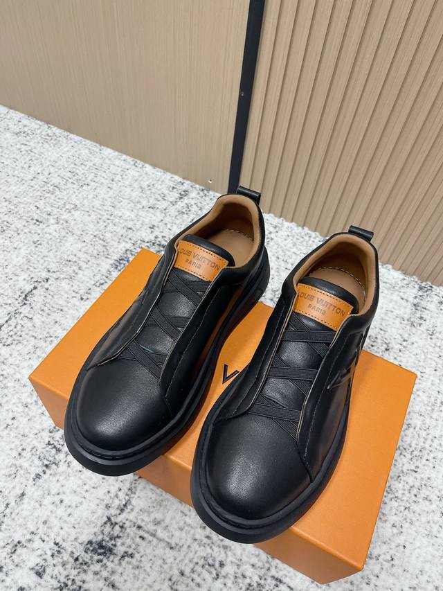 Retailer Grade. Men's Size. Louis Vuitton 26Ss Spring/Summer New Style Men's Whi