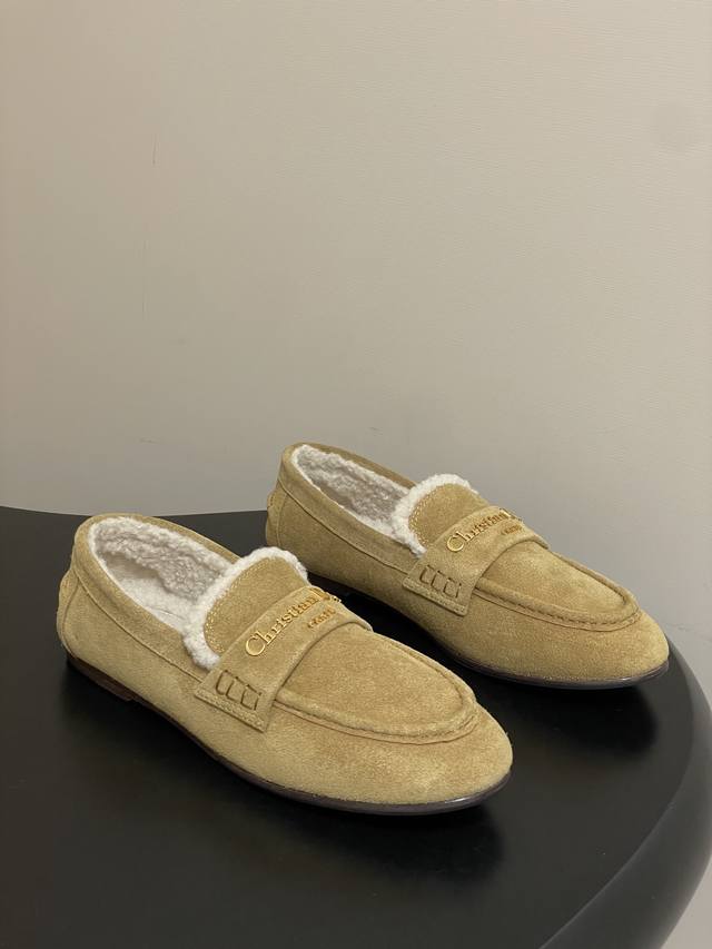 Top Quality 25Ss Autumn/Winter New Dior Dioralps Dior Boy Wool Loafers Cd Letter