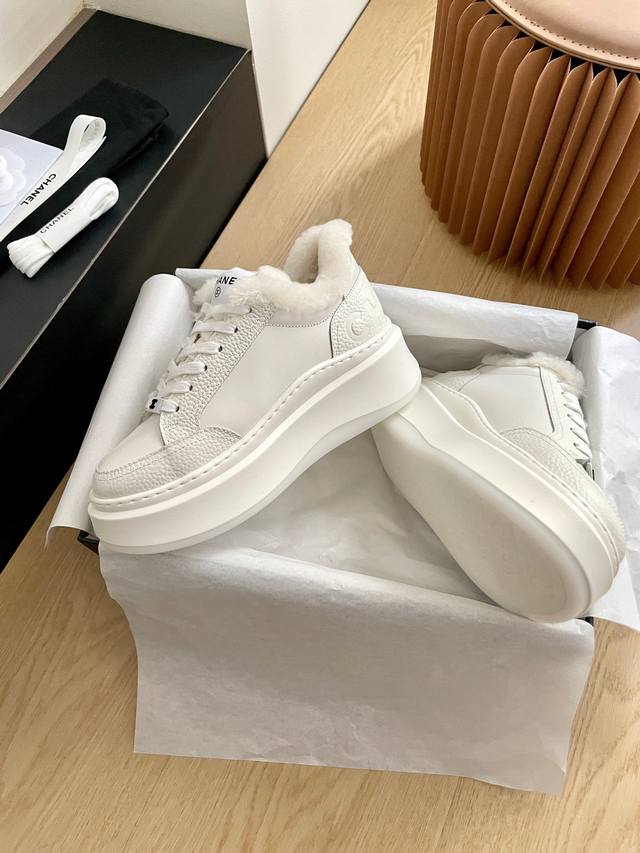 Chanel Panda Color Block Platform Wool-Lined Casual Shoes - Popular with Interne