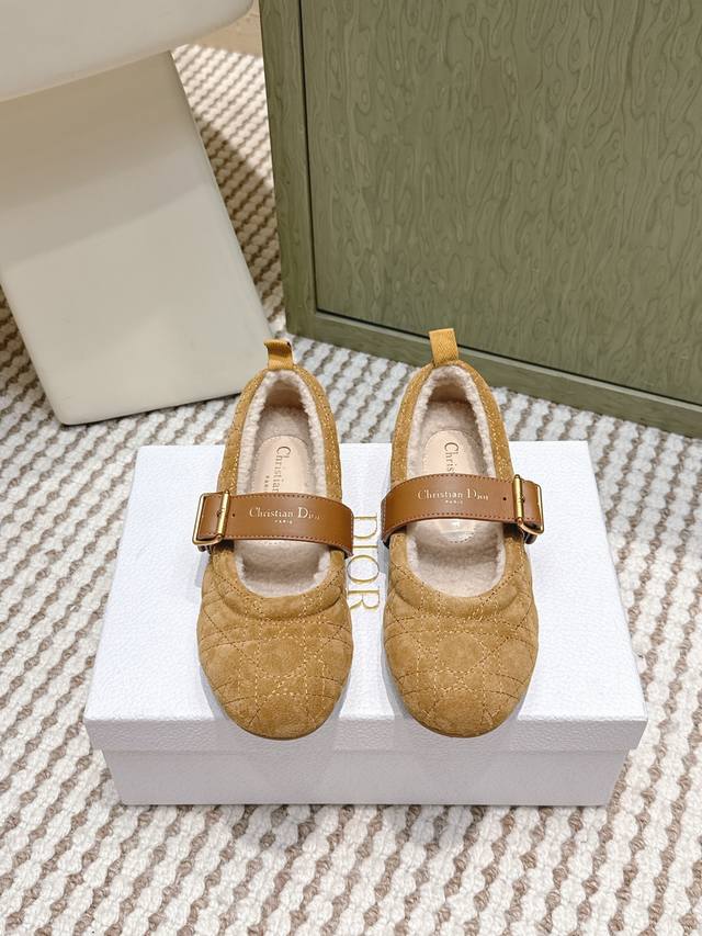 Retailer-grade Dior 25Ss Fall/Winter New Wool Mary Jane Ballet Flats. So cute! T