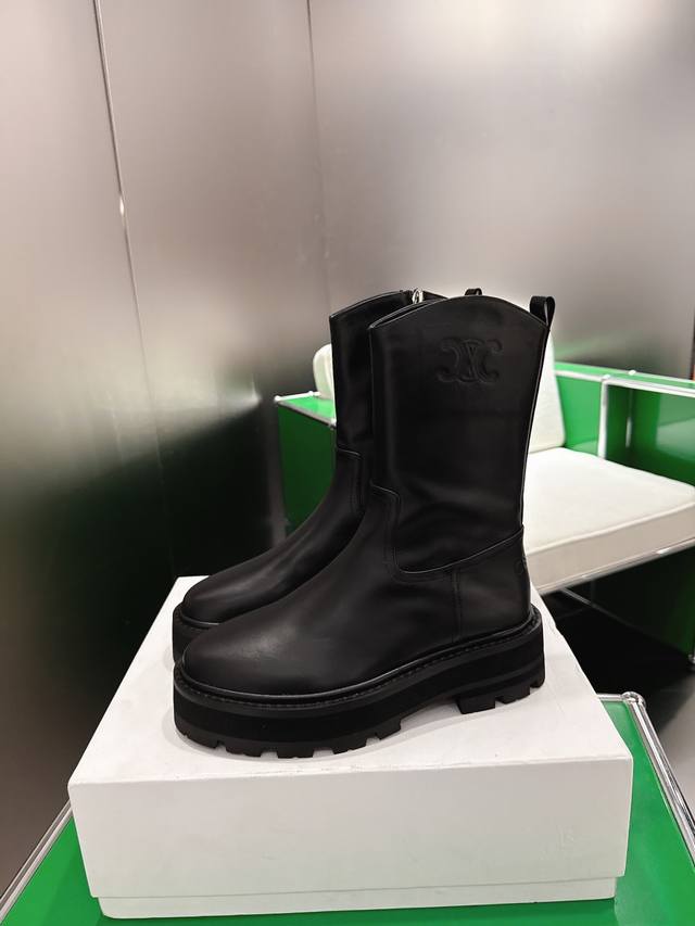 K054 Celine 25Ss New Martin Ankle Boots British style Martin boots, short boots