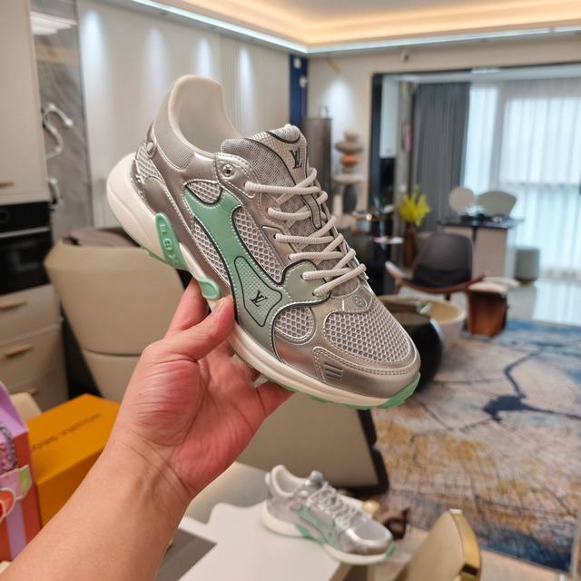 Lane Crawford Hong Kong Official Factory