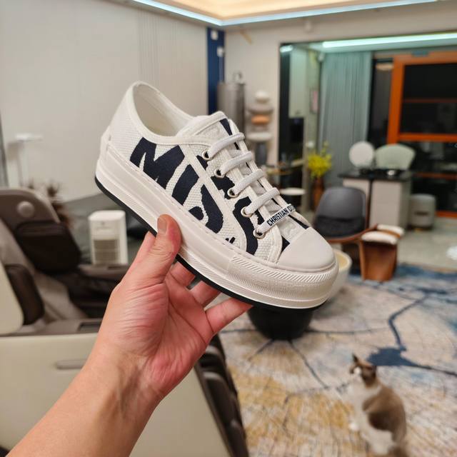 Lane Crawford Hong Kong Official Factory OEM p "Dior" Dior 26 The preferred bran