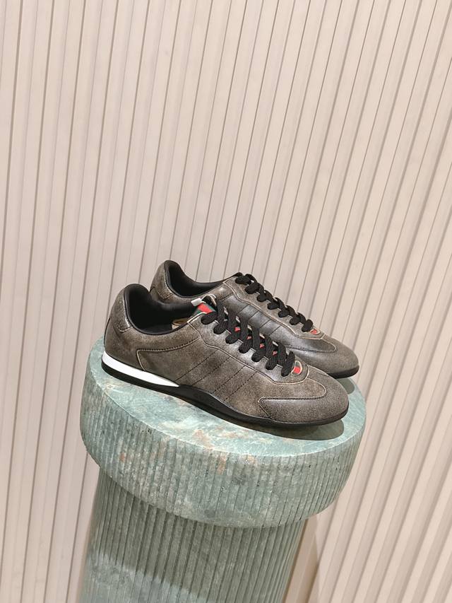 Top Version! : 2025 Early Autumn New Gucci Shift Series Couple Sneakers Lace-up