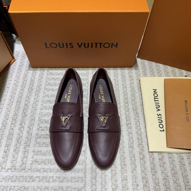 Lv Old Money Style Mare Flex Loafers reinterpret the LV Mare loafer with a light
