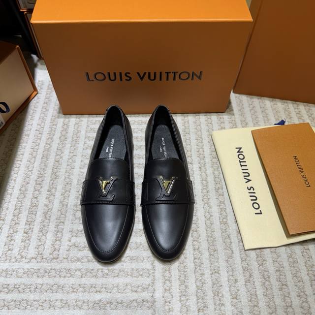 Lv Old Money Style Mare Flex Loafers reinterpret the LV Mare loafer with a light