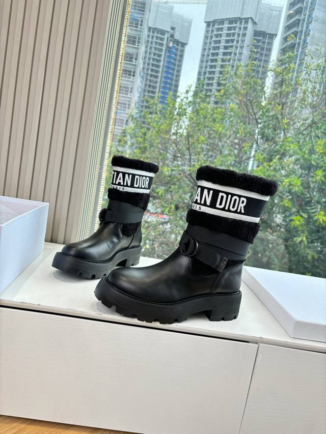 G133Miss Dior Dior CD 2025 Fall/Winter Long Boots Miss Dior Dior CD 2025 Fall/Wi