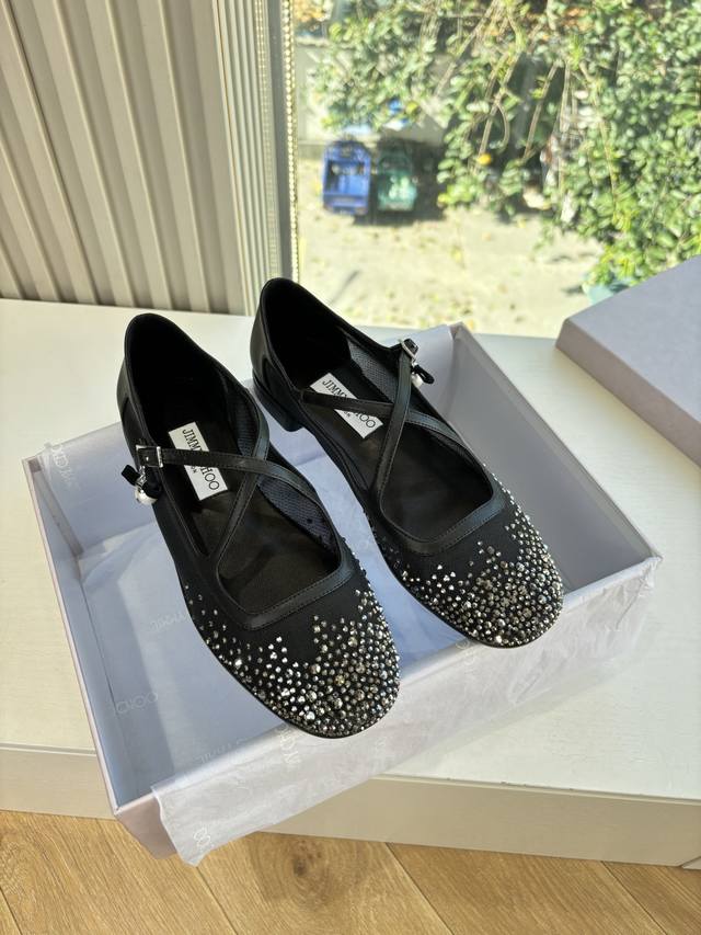 G987 Top-tier Jimmy Choo 25Fw New Cross-Strap Pearl Flat Mary Jane Shoes The cla