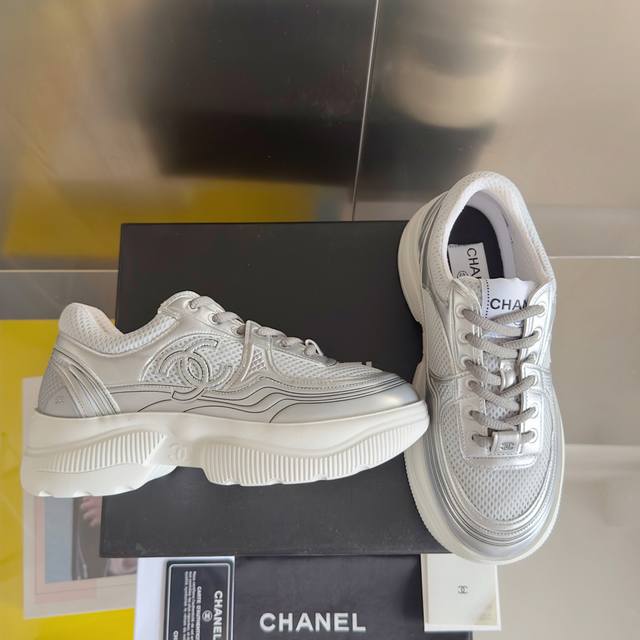 Top-tier version: Women's Chanel 25K Silver Horn and Gold Horn King Casual Sport