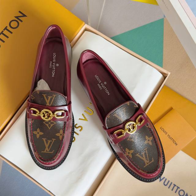Top-tier version: Women's Louis Vuitton District series platform loafers. These