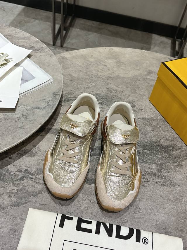 Fendi*Fendi Autumn/Winter New Round Toe Lace-up Casual Sports Shoes for Women, T