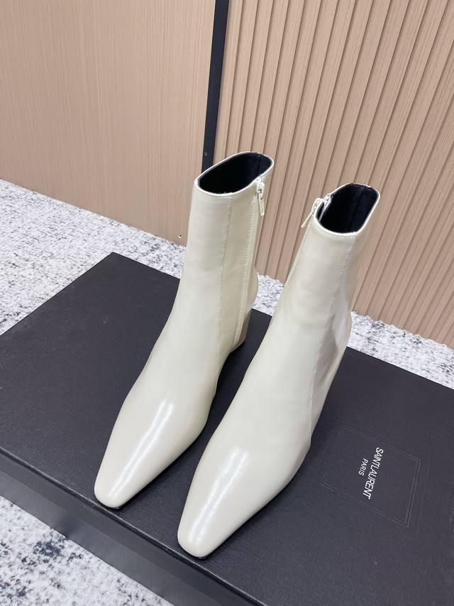Top-tier version: Saint Laurent Fall/Winter New Side Zipper High-Heeled Ankle Bo