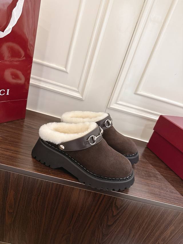 Gucci Horsebit Wool Mule Shoes with Grooved Sole, Half-Length Tumbler As a tribu