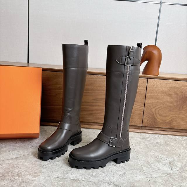 Factory direct Hermes classic long boots for autumn/winter. Retail price close