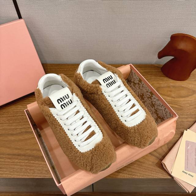 Factory Direct Miu Lambswool German Training Shoes. Miu Miu Fall/Winter Limited